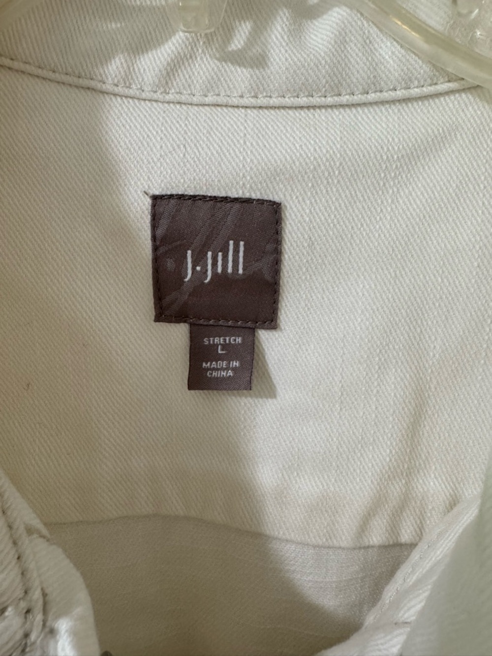 J Jill Women's Classic White Denim Jacket - Picture 3 of 4